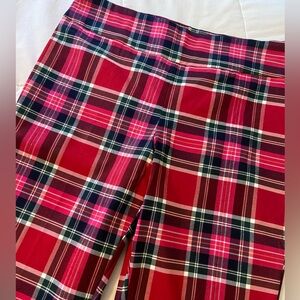 Crown and Ivy pants. Super cute. New.